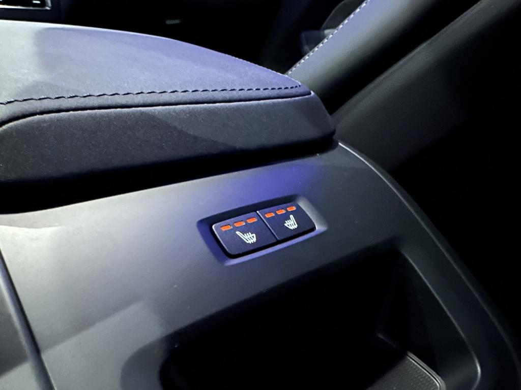 Volvo XC60 2.0 t8 plug-in hybrid awd plus black edition *nieuw model*