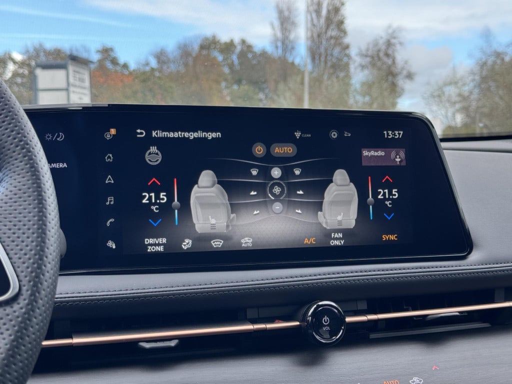 Nissan Ariya advantage edition 66 kwh vision pack + panoramadak