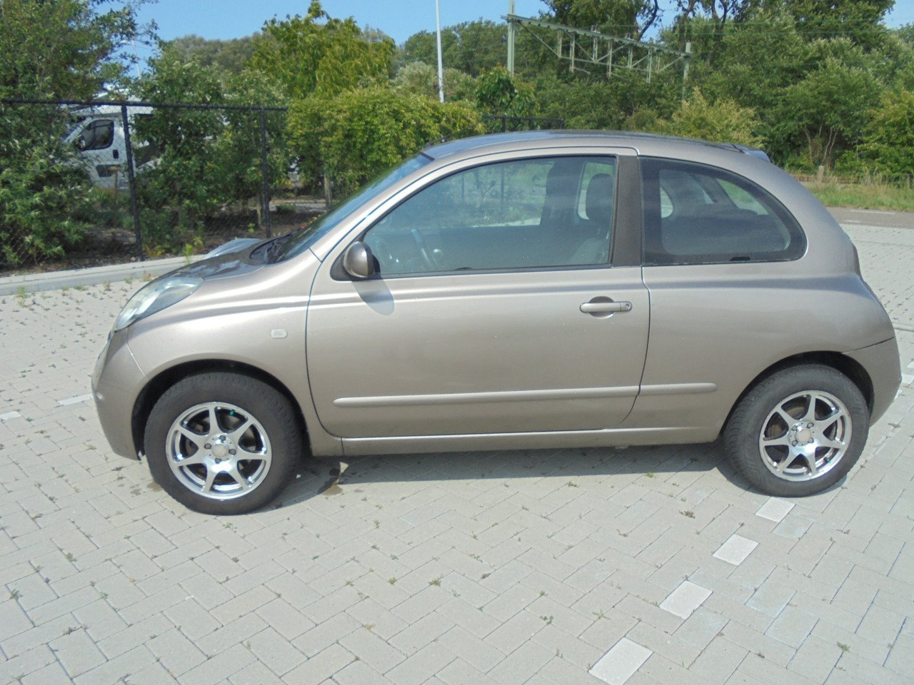 Nissan Micra 1.2 TWEEDE EIGENAAR  202.096 Km met N.A.P nieuwe Apk Bij Afl.
