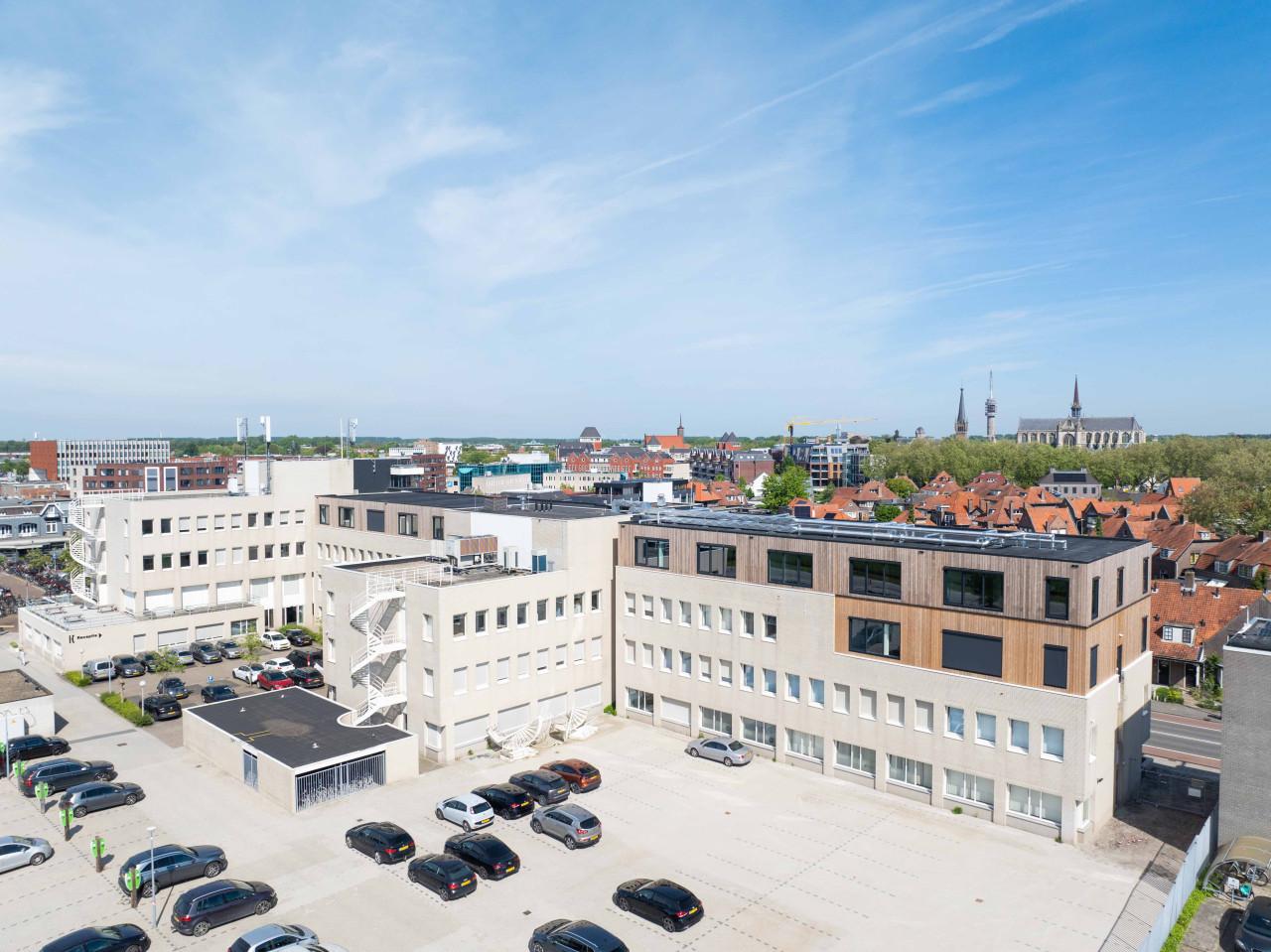 TE HUUR | Representatieve kantoorruimtes in Goes