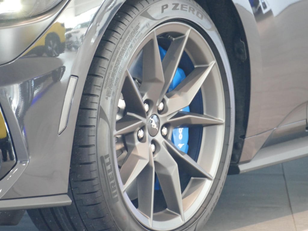 Ford Mustang fastback 5.0 v8 dark horse | direct uit voorraad | uniek |