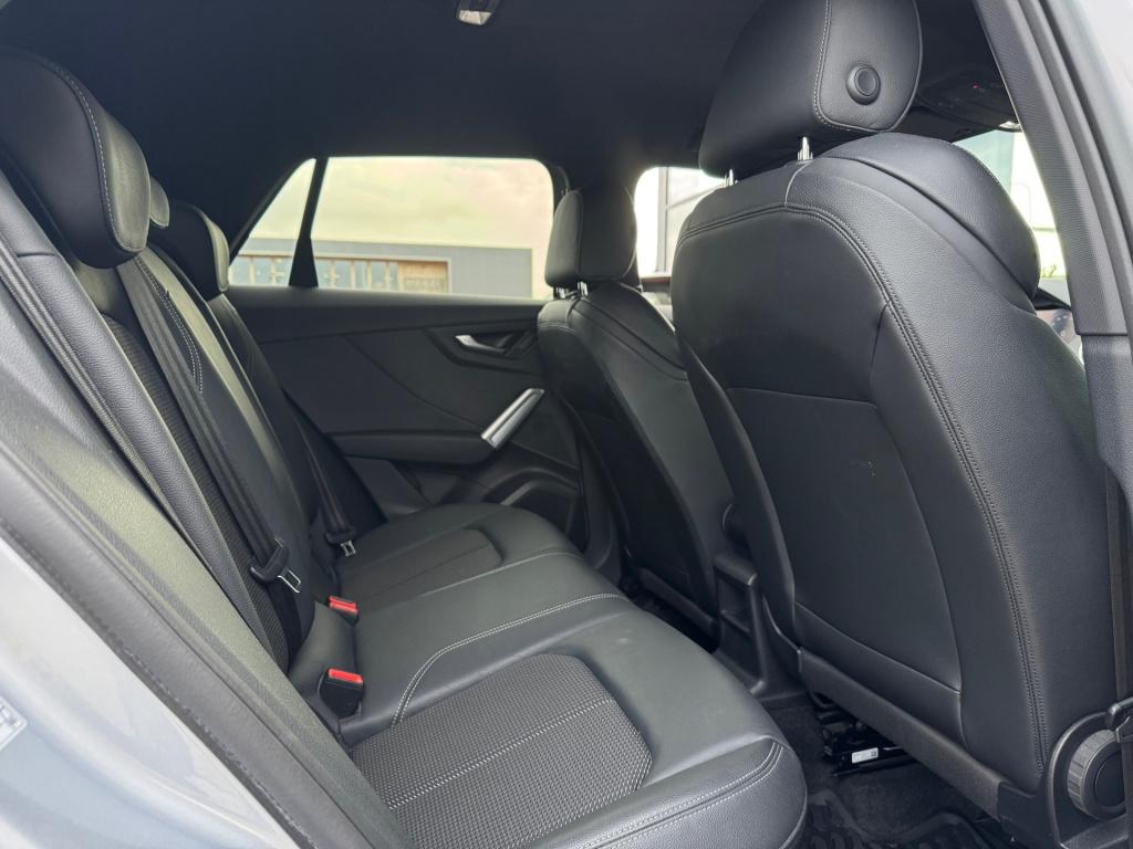 Audi Q2 35 tfsi s-line * virtual cockpit * keyless * matrix led
