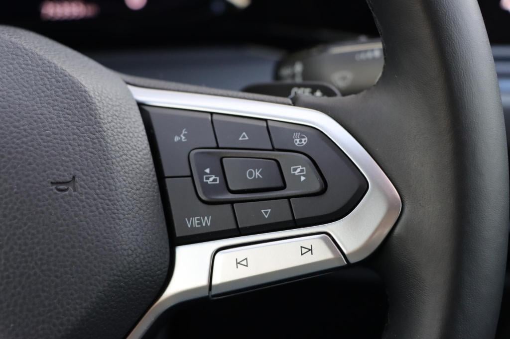 Volkswagen Golf 1.5 etsi style 150pk dsg7 | iq. drive | stuur + stoelverwar