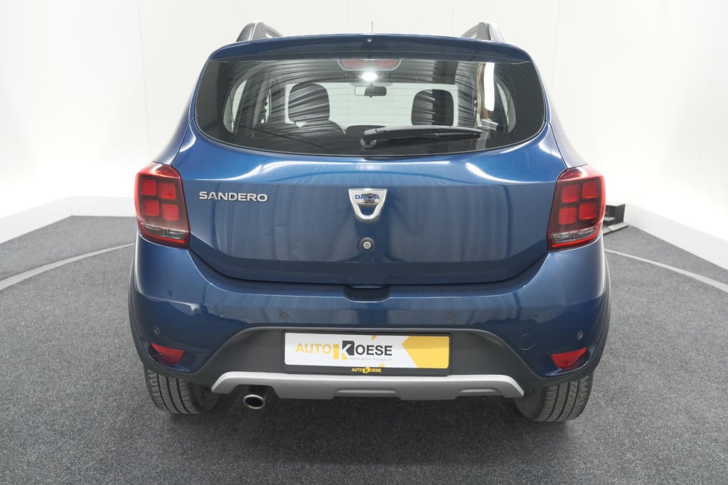 Dacia Sandero Stepway tce 90 sl | navigatie | parkeersensoren | airco