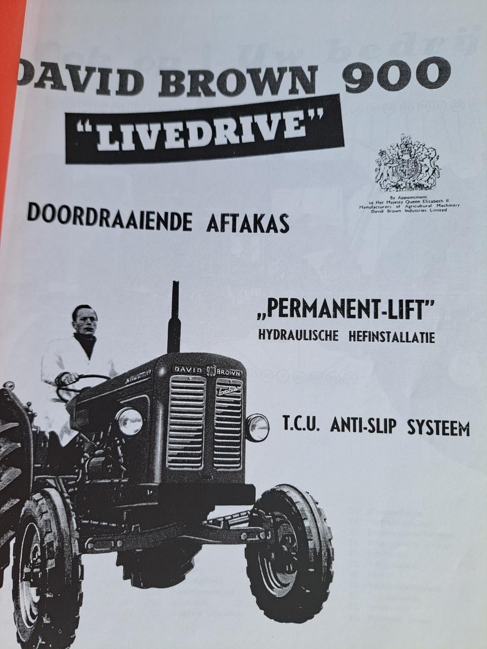 Tractorboek David Brown 900