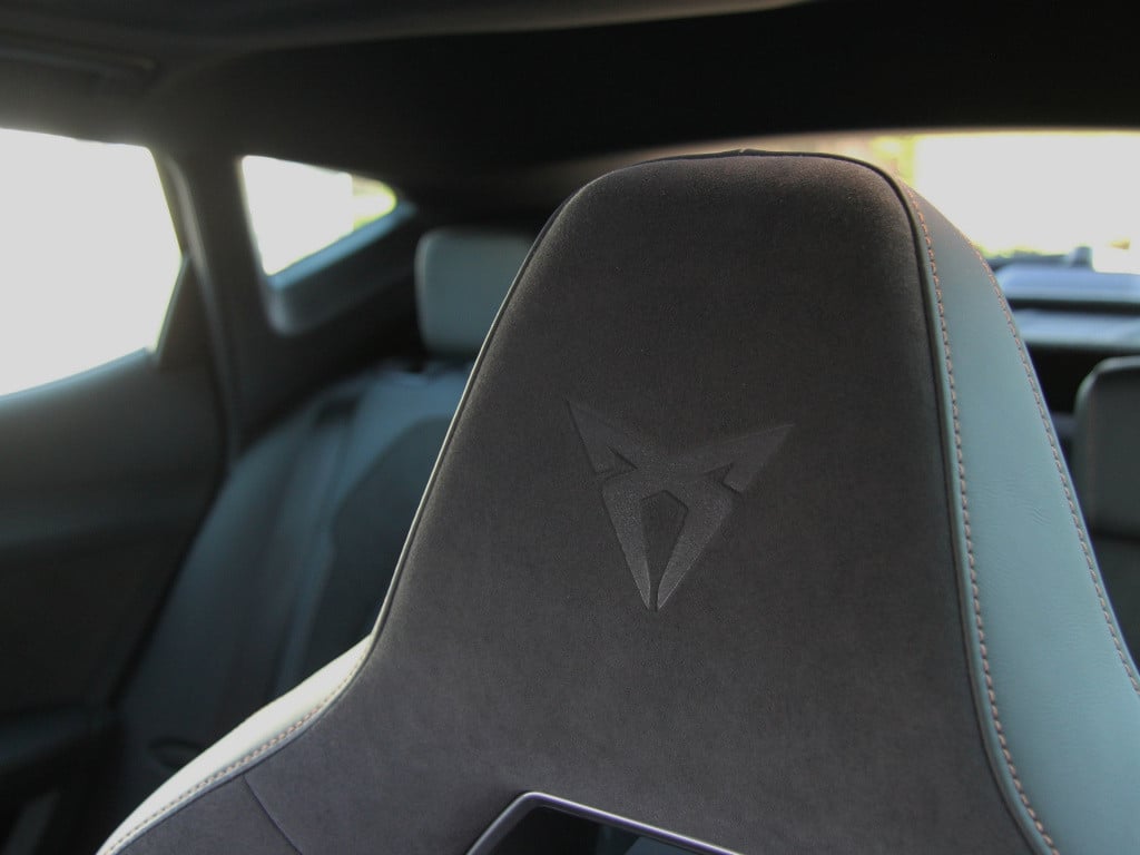 Cupra Formentor 1.4 e-hybrid vz 245pk tribe edition