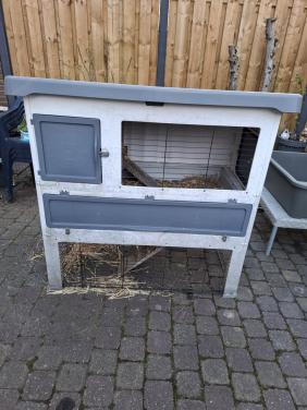 Konijnenhok kunststof