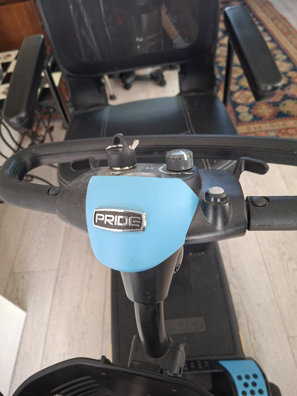 SCOOTMOBIEL te  KOOP IN NIUW STAAT