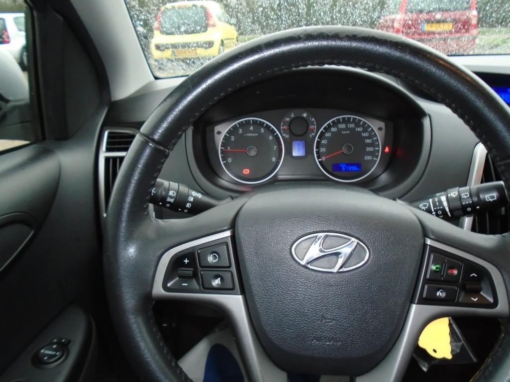 Hyundai I 20 1.2i i-deal