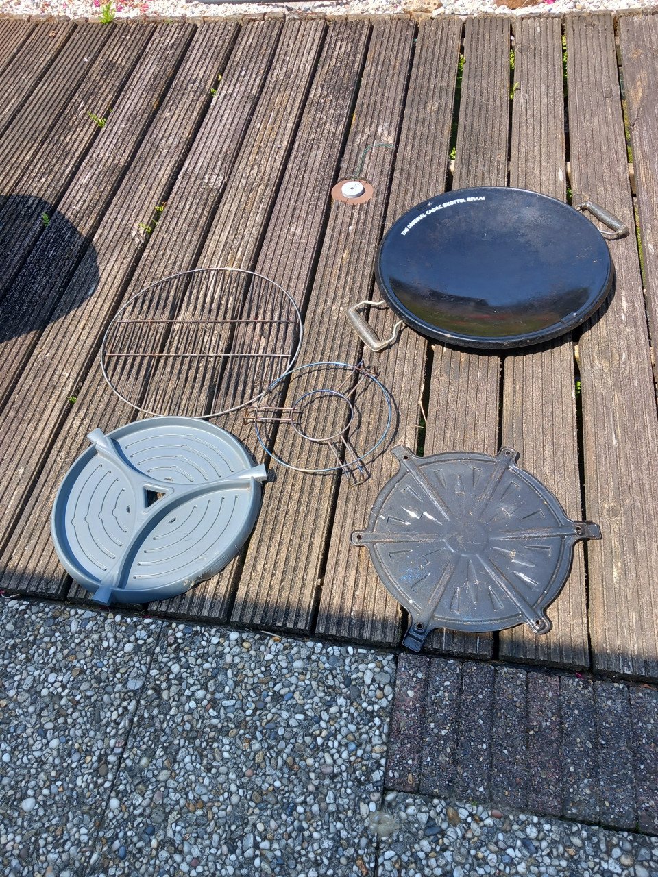 Skottel braai accessoires gratis