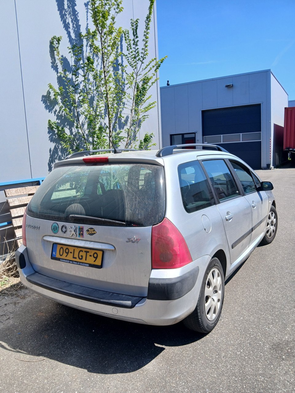 Peugeot 307-2004-km.224567-airco-stuurbekr-tekhaak-el.ramen-1250,=