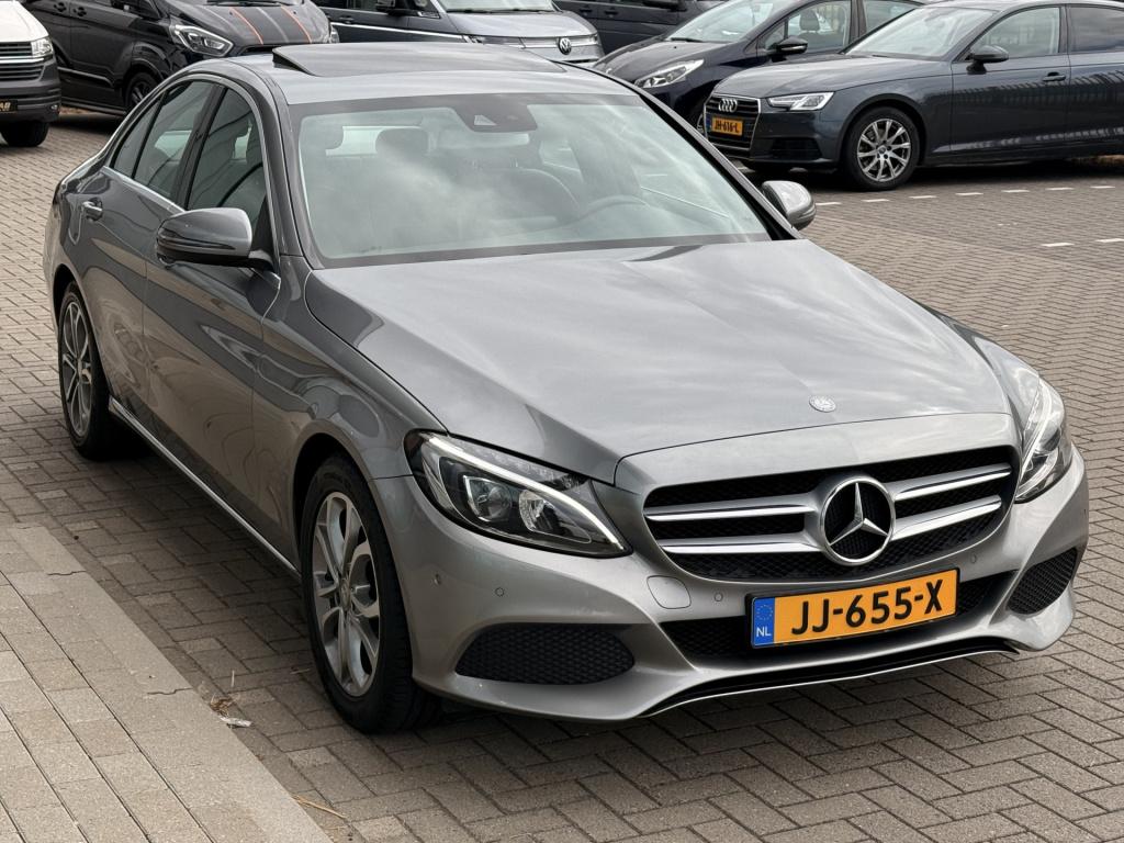 Mercedes-Benz C-Klasse 180 prestige | schuif/kanteldak | trekhaak | stoelve