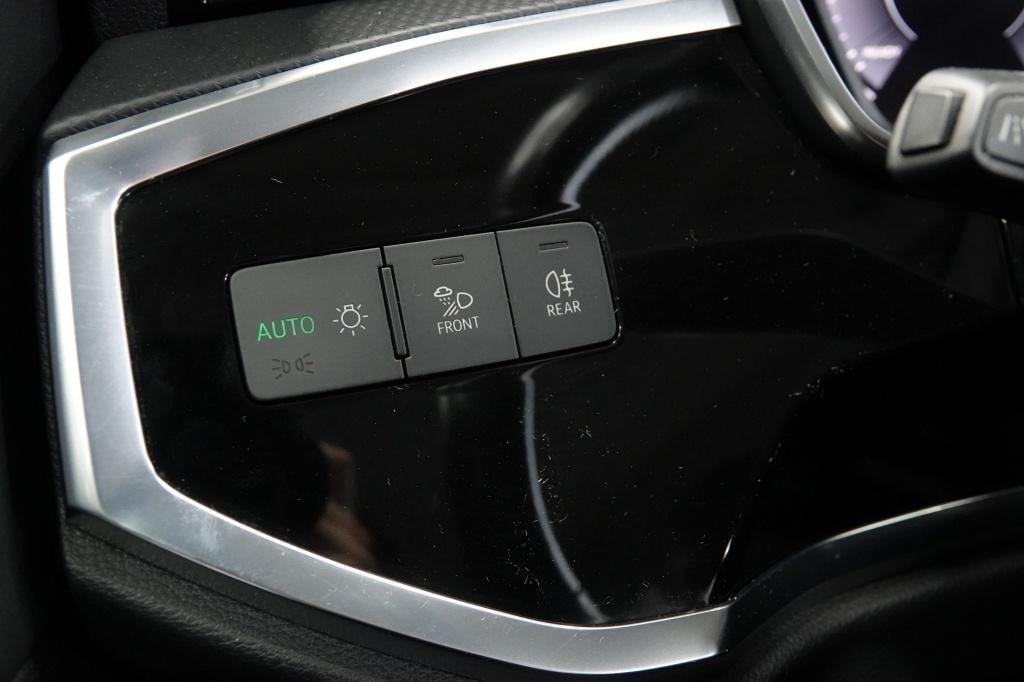 Audi Q3 35 tfsi | keyless | led | 21" | camera |