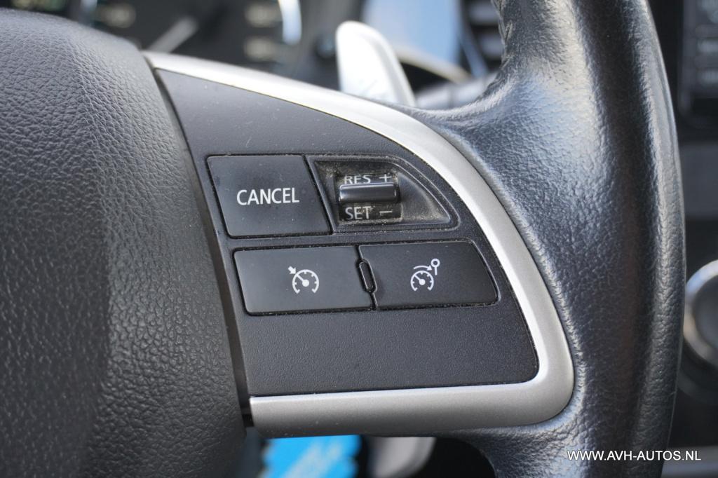 Mitsubishi Outlander 2.0 phev instyle