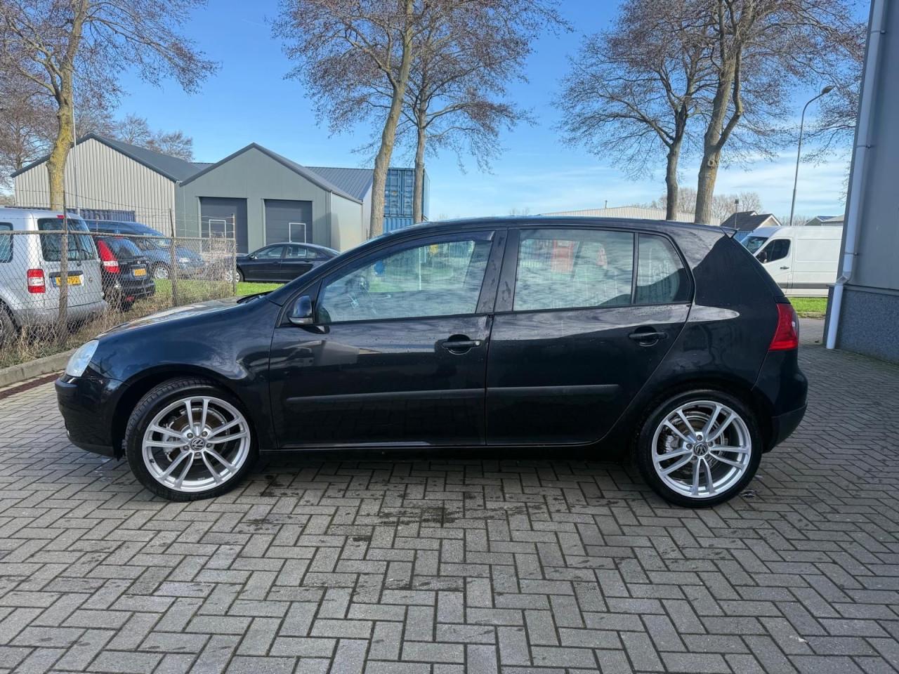 Volkswagen Golf 1.6 FSI Comfortline