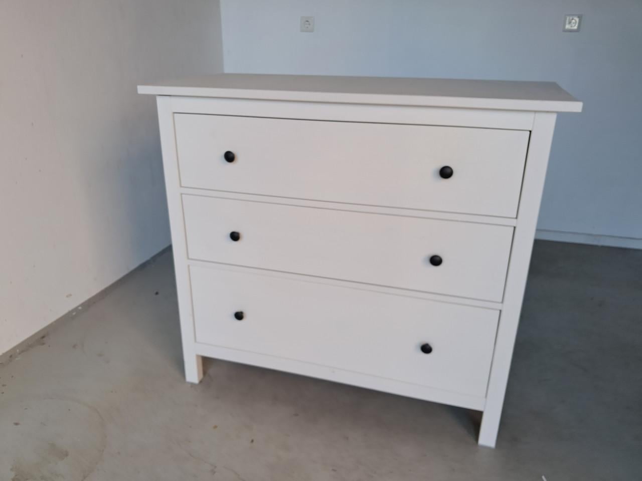 Ikea Hemnes ladenkast