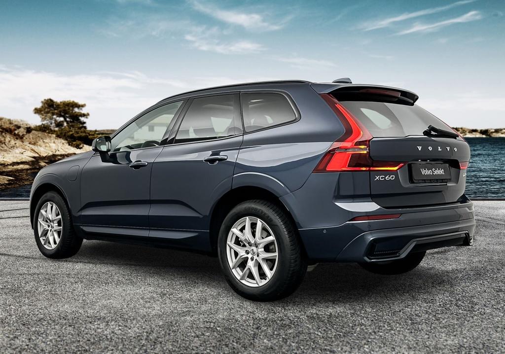 Volvo XC60 t6 398pk recharge ultra dark| adap.cruise| 360camera| pano