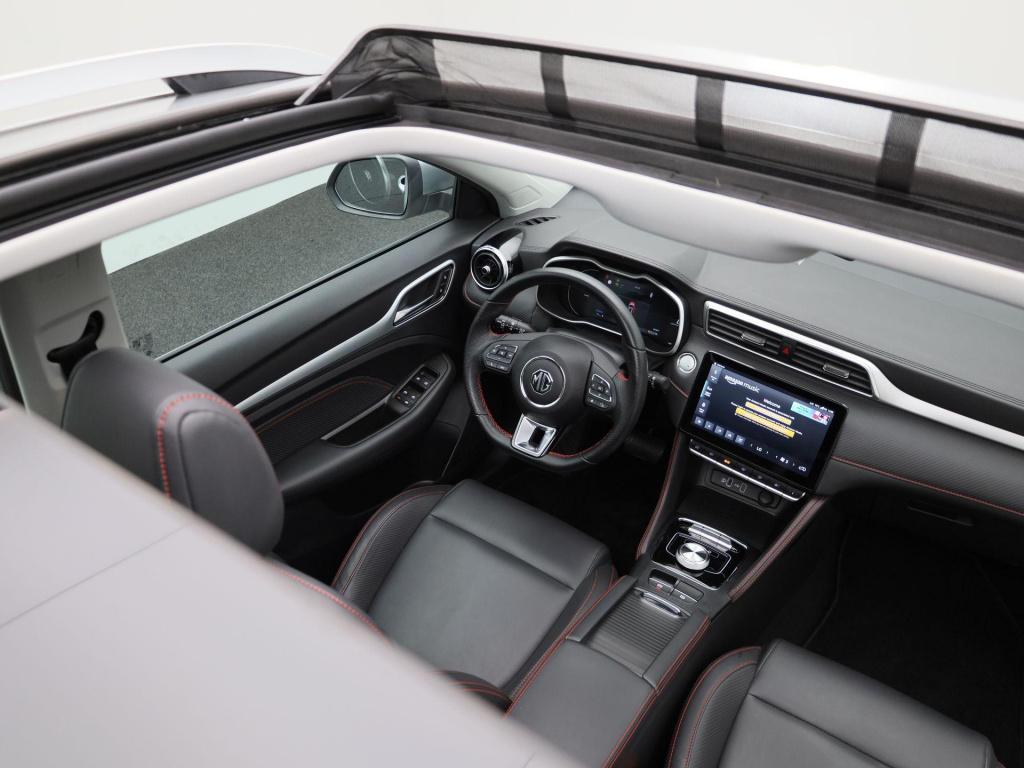 MG Zs Ev ev long range luxury 70 kwh
