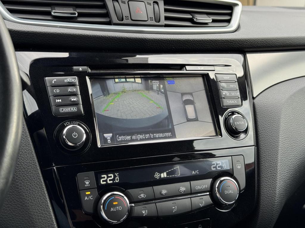 Nissan Qashqai 1.2 n-connecta design pack | trekhaak | navigatie | 360° cam