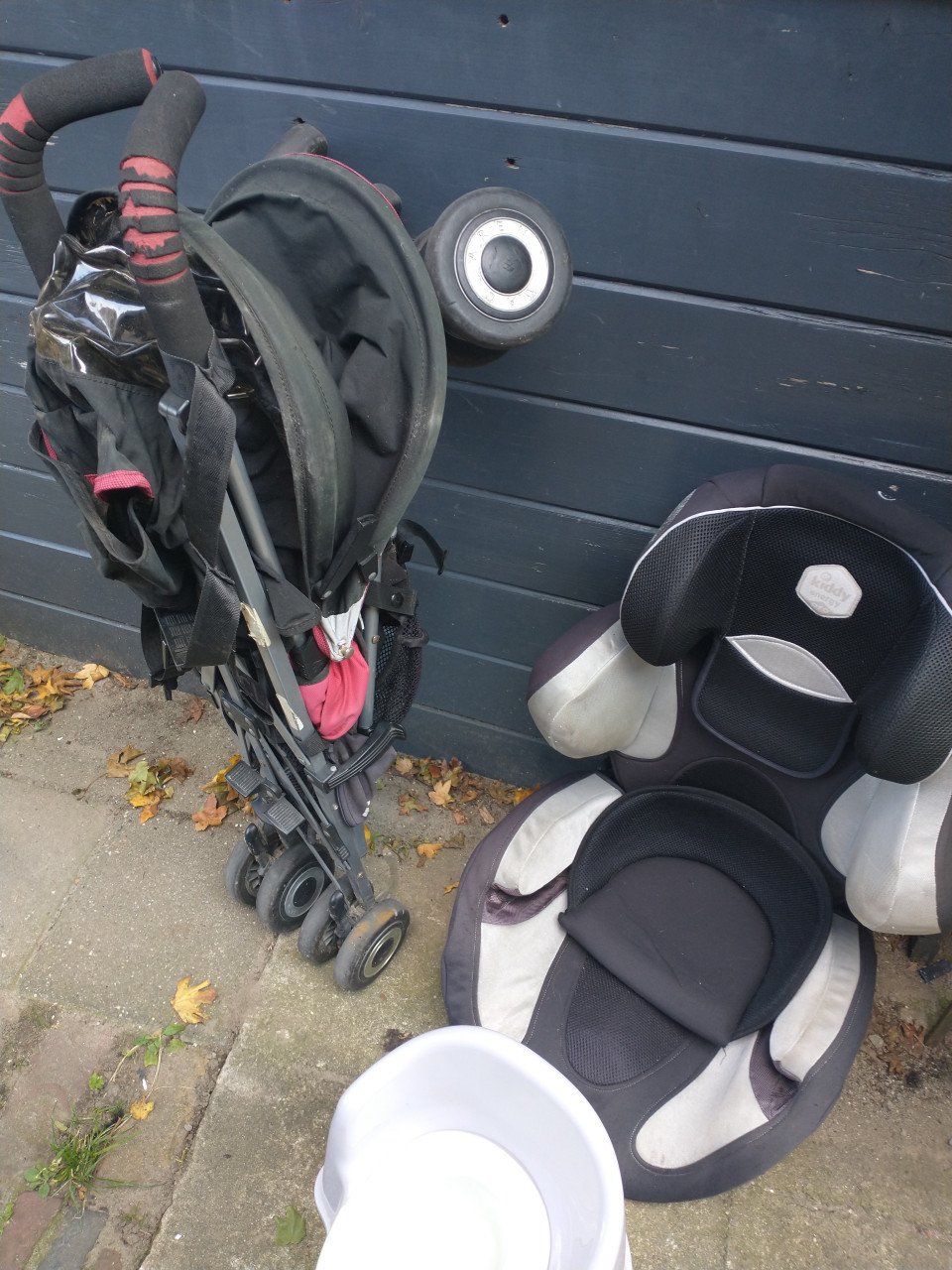 Buggy, kinderstoel en potje