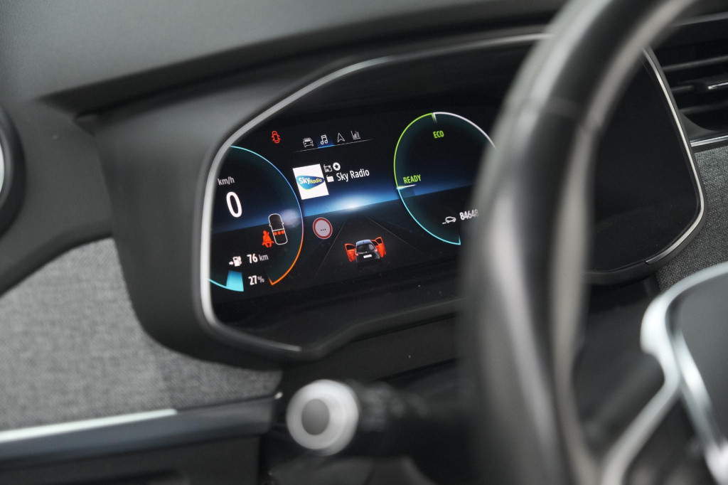 Renault Zoe r135 intens 52 kwh | koopaccu | trekhaak | camera | pack winter