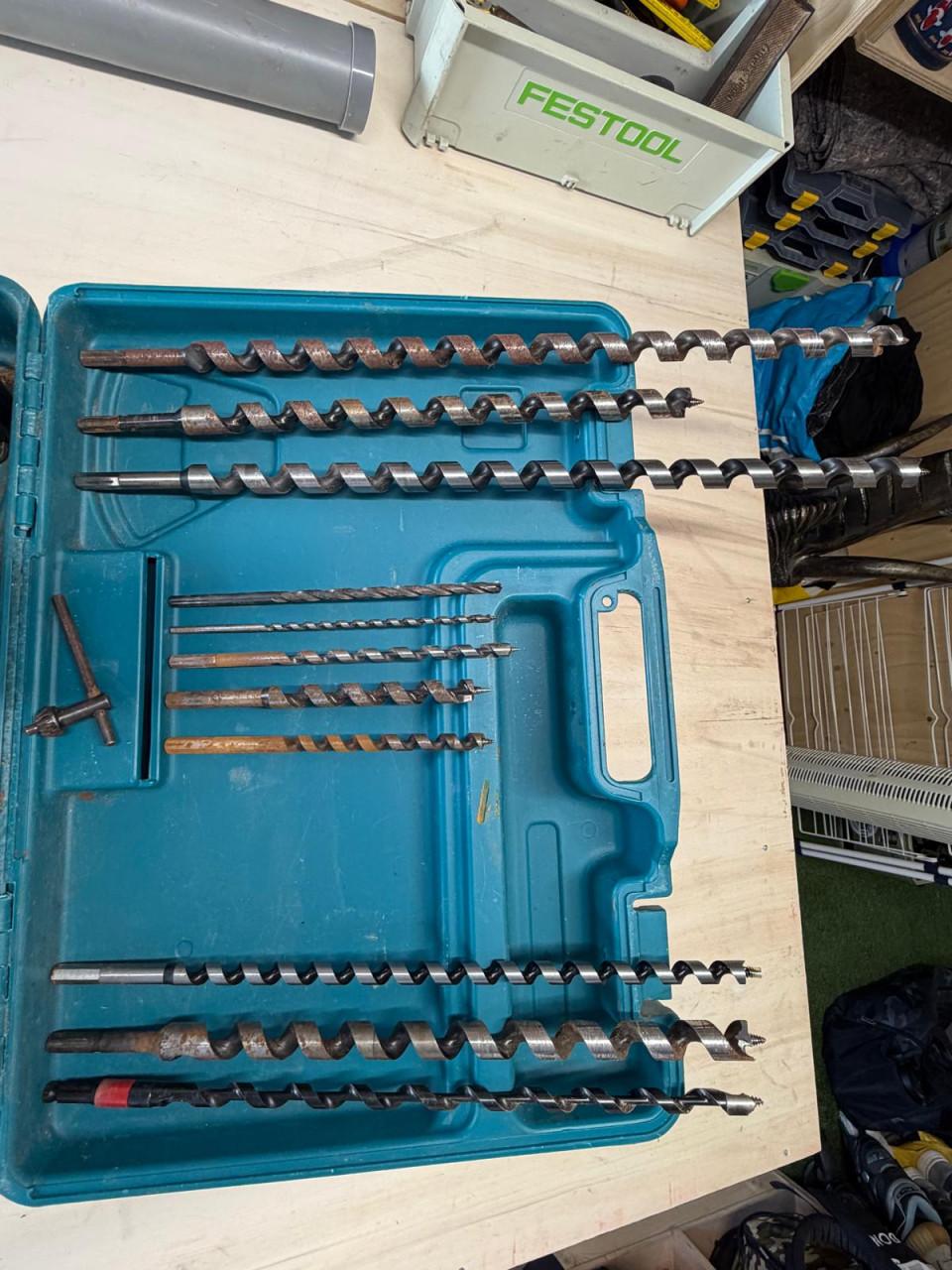 Sterke Makita haakse boormachine 230V