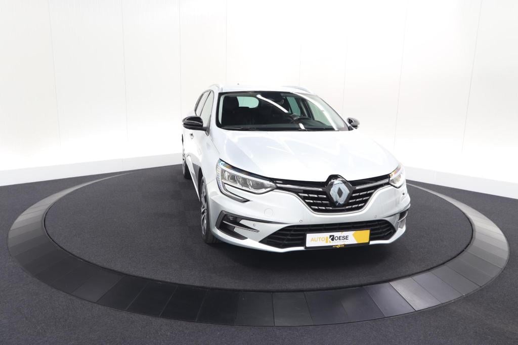 Renault Megane tce 140 edc techno | dodehoekdetectie | camera | 9.3 inch gr