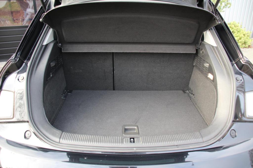 Audi A1 Sportback 1.4 tfsi s-line - stoelverwarming - parkeersensoren - 17 