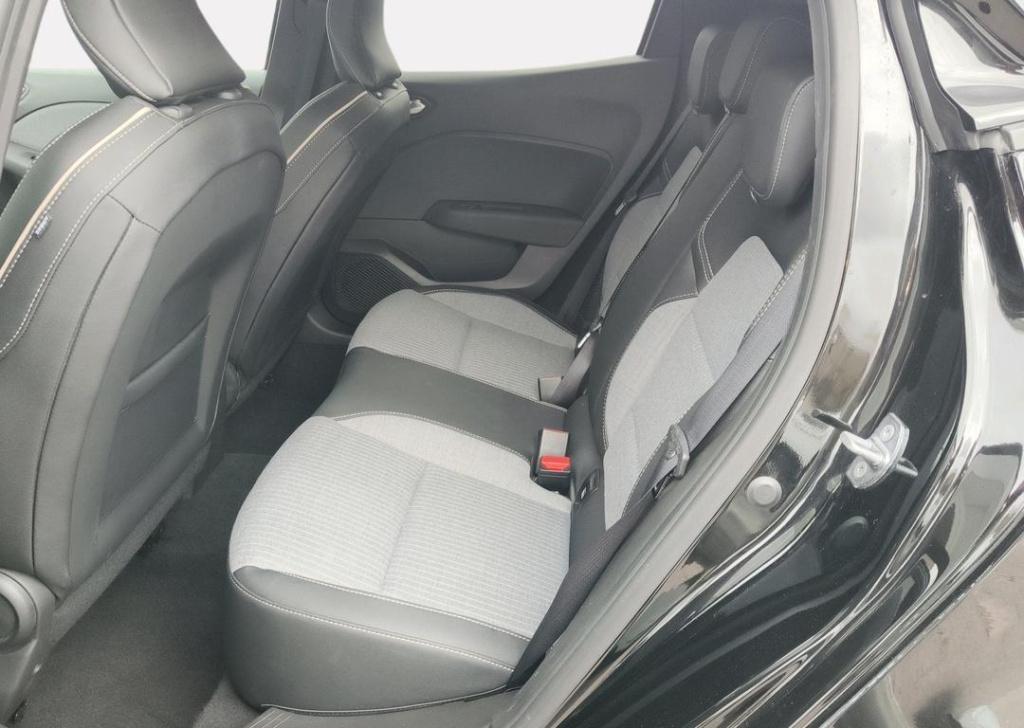 Renault Clio 1.6 e-tech full hybrid 145 techno