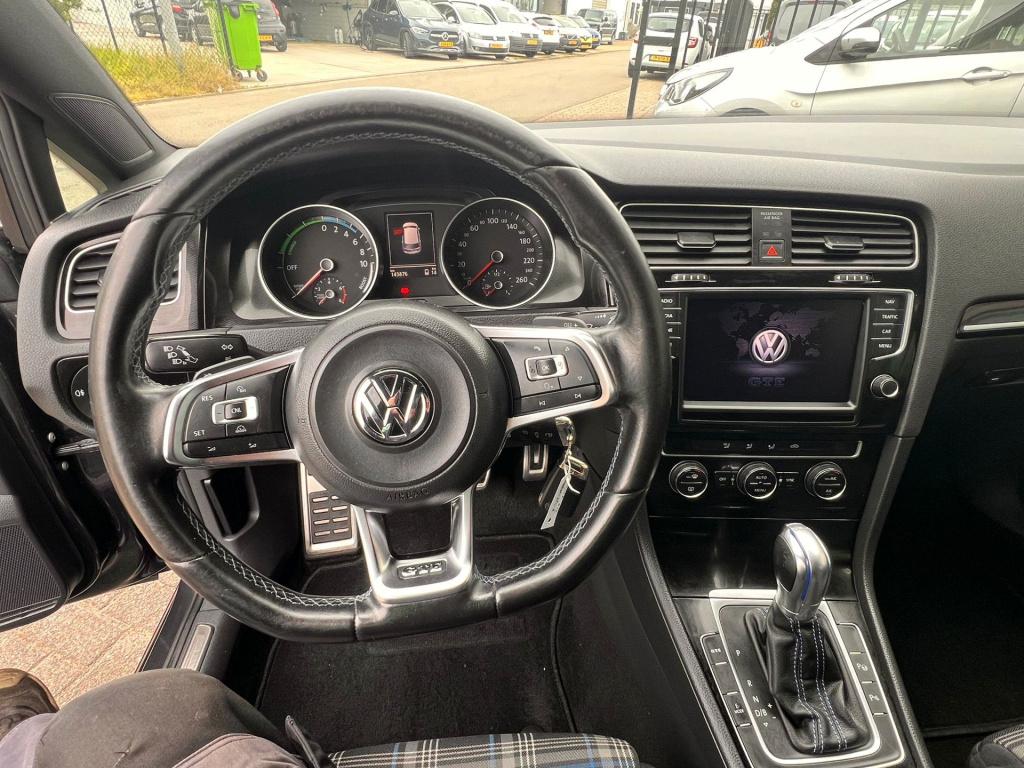 Volkswagen Golf 1.4 tsi gte