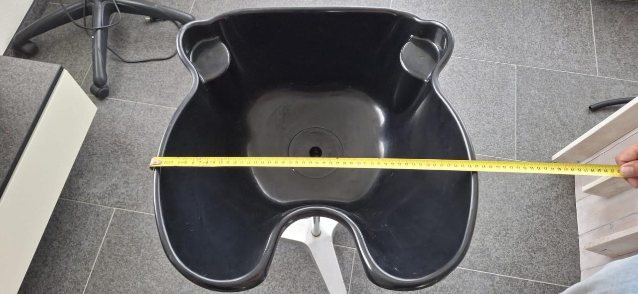 Kantelbare kapperswasbak