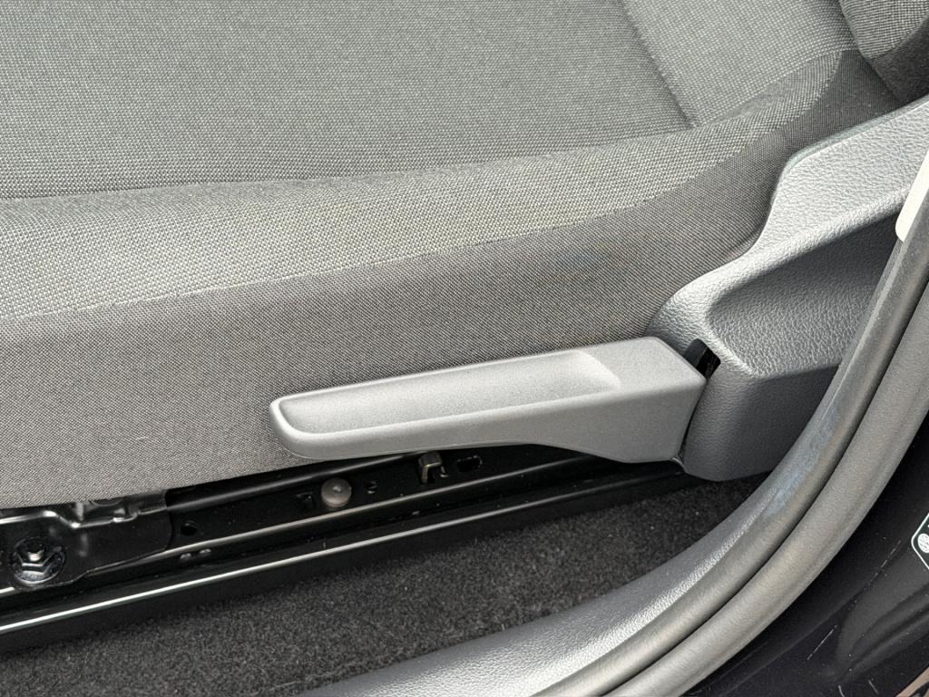 Volkswagen UP! 1.0 5-deurs | camera | cruise | airco | bluetooth | pdc | ri