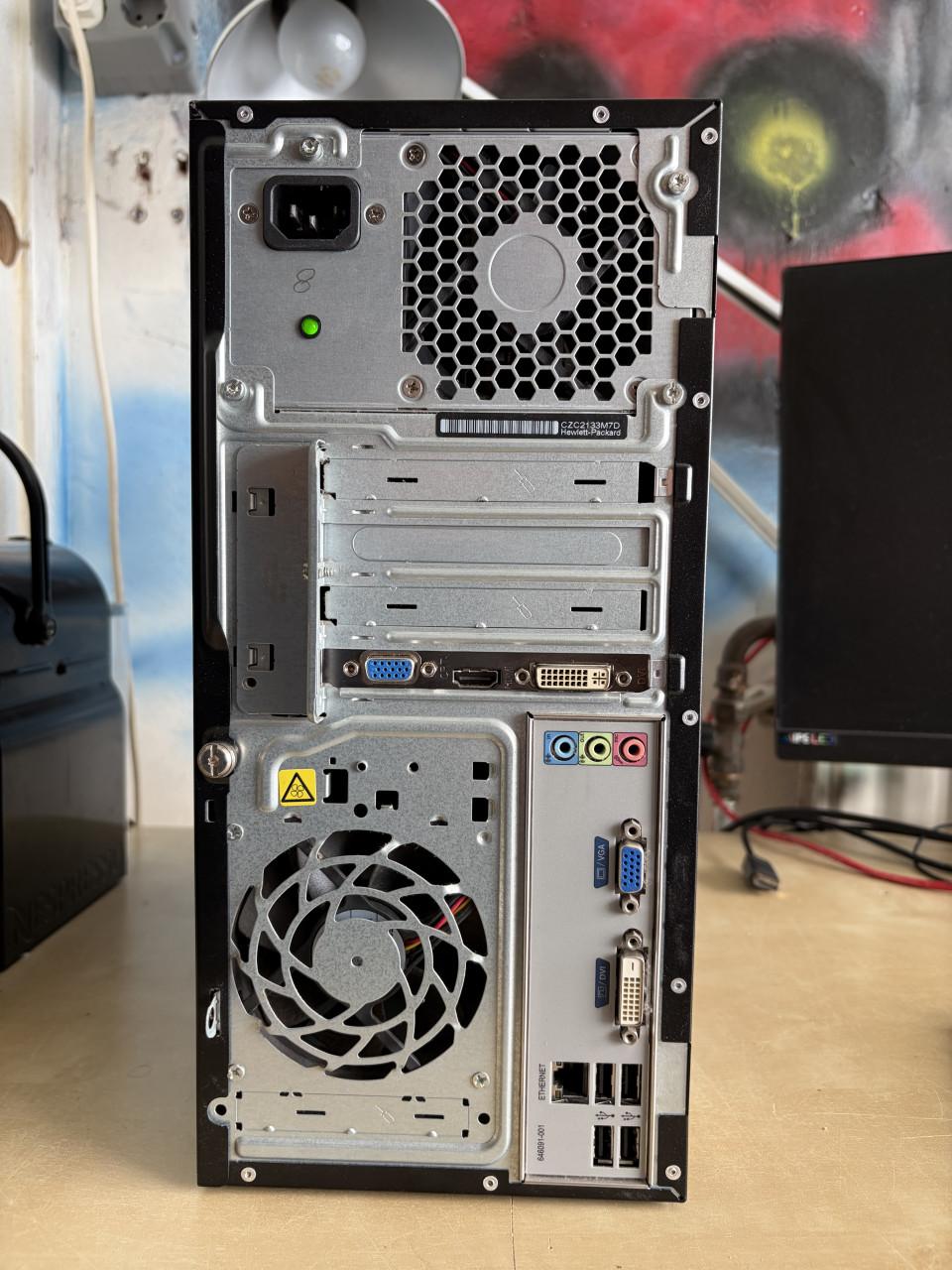 Complete HP PRO 3400 i5 8Gb+SSD Windows 11-IoT 24" scherm  30€