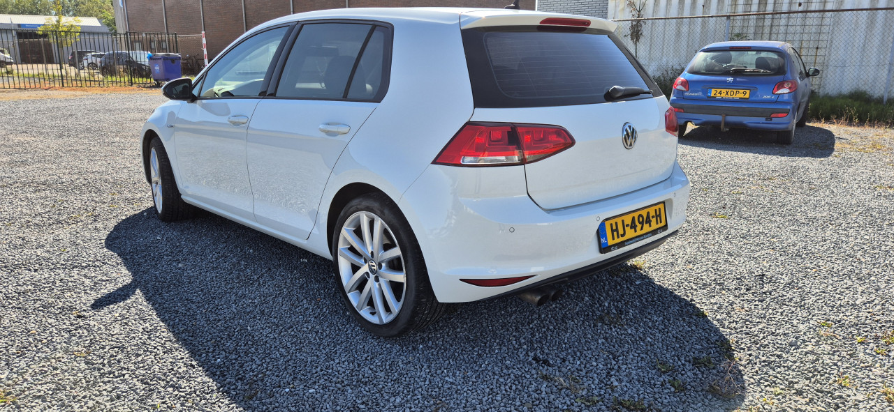 Volkswagen Golf Vll