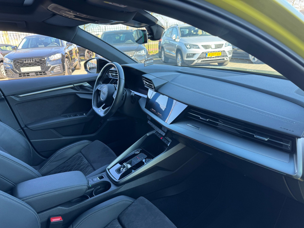 Audi A3 sportback 45 tfsi e s edition competition * panoramadak * b&o * cam