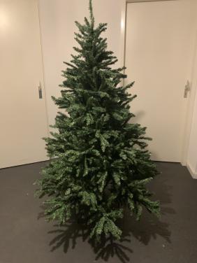 Kunstkerstboom 1.80 m hoog