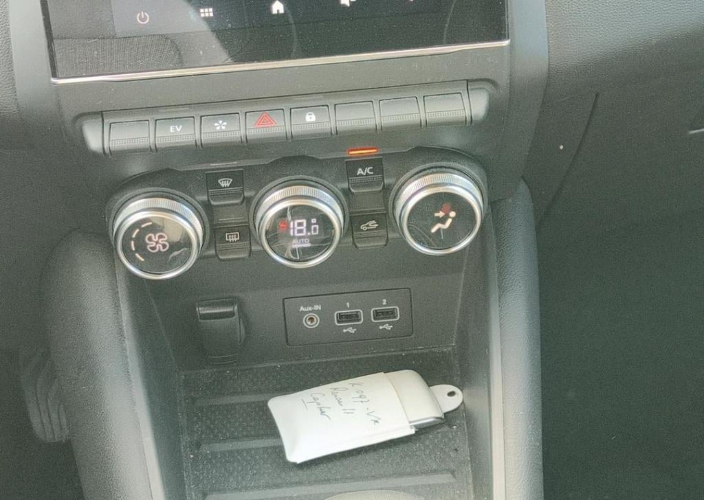 Renault Captur 1.6 e-tech plug-in hybrid 160 intens