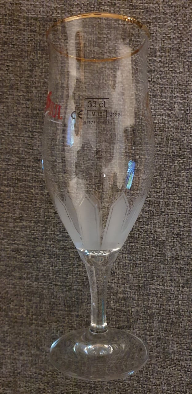 6 Julius bierglazen + 300 viltjes + 8 plastic tafelkaartjes Promo