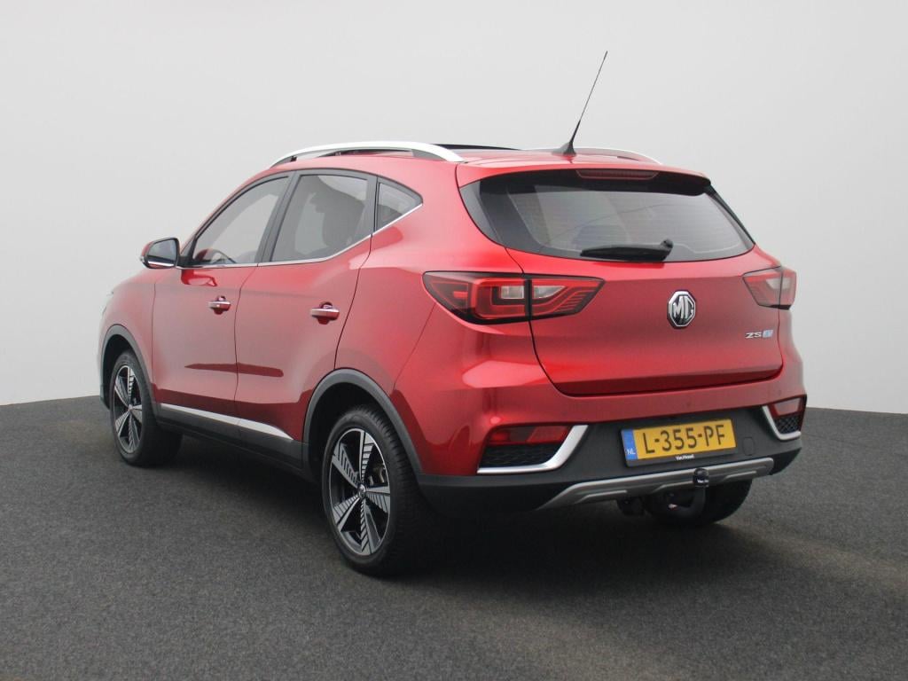 MG Zs Ev luxury 45 kwh | panoramadak | leder | apple carplay - android auto