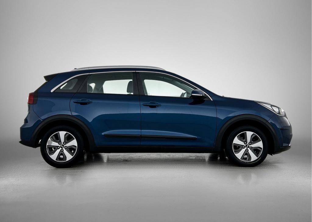 Kia Niro 1.6 gdi hybrid first edition