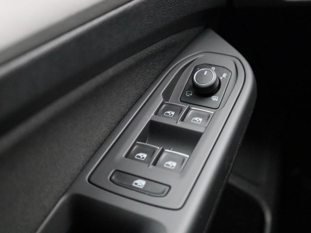 Volkswagen Golf variant 1.5 etsi life business automaat | apple carplay/and