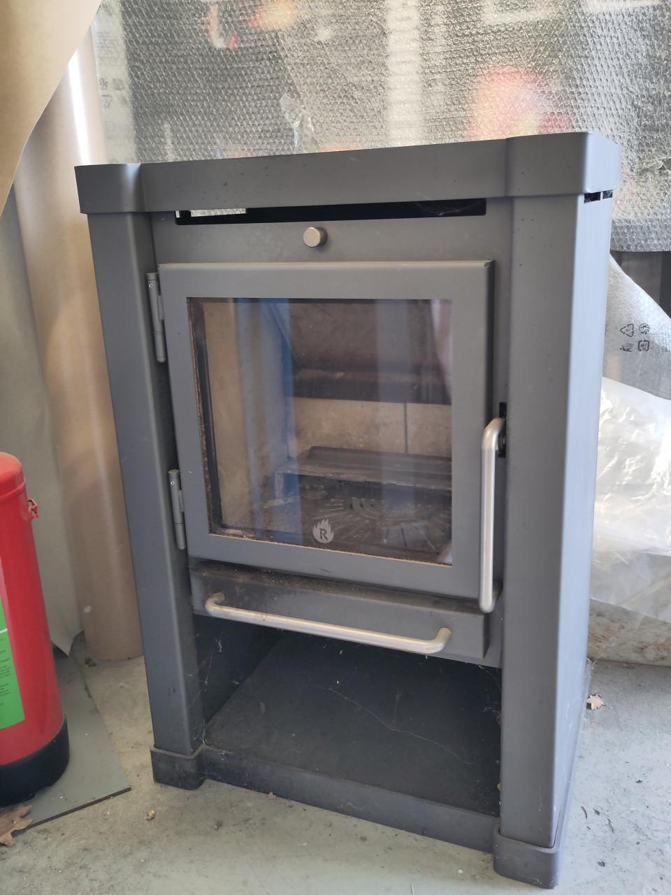 Houtkachel, retro Reny 7 kw