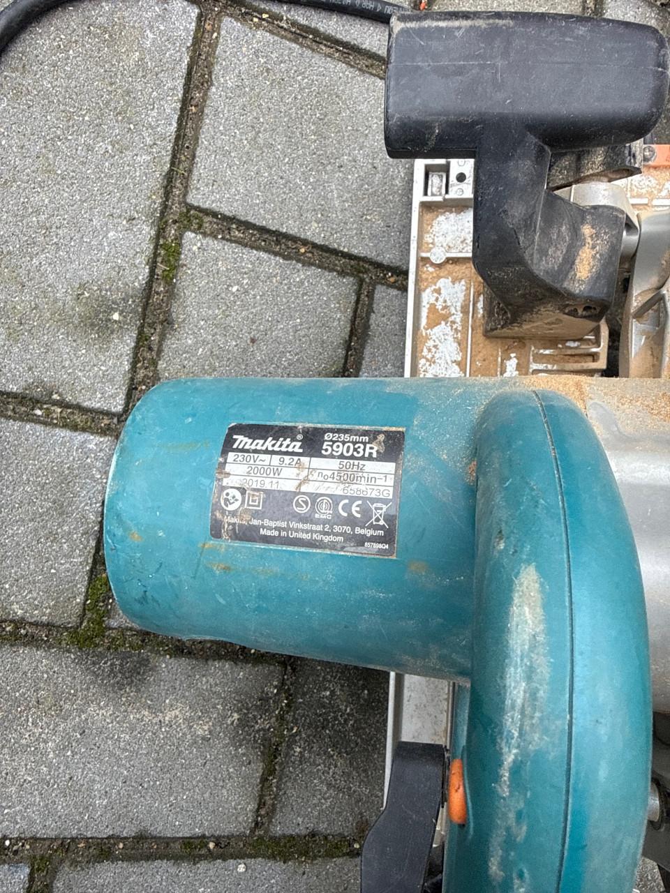 Makita cirkelzaag 5903r