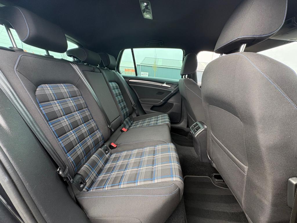 Volkswagen Golf 1.4 tsi gte connected series