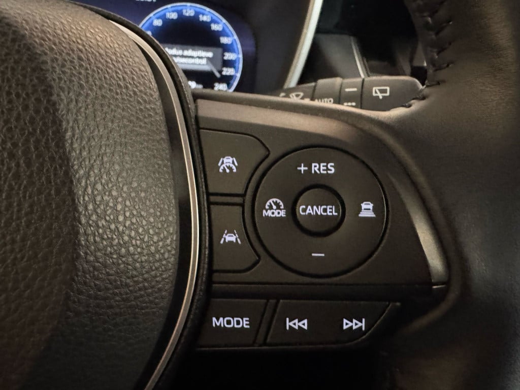 Toyota Corolla Cross hybrid 200 dynamic