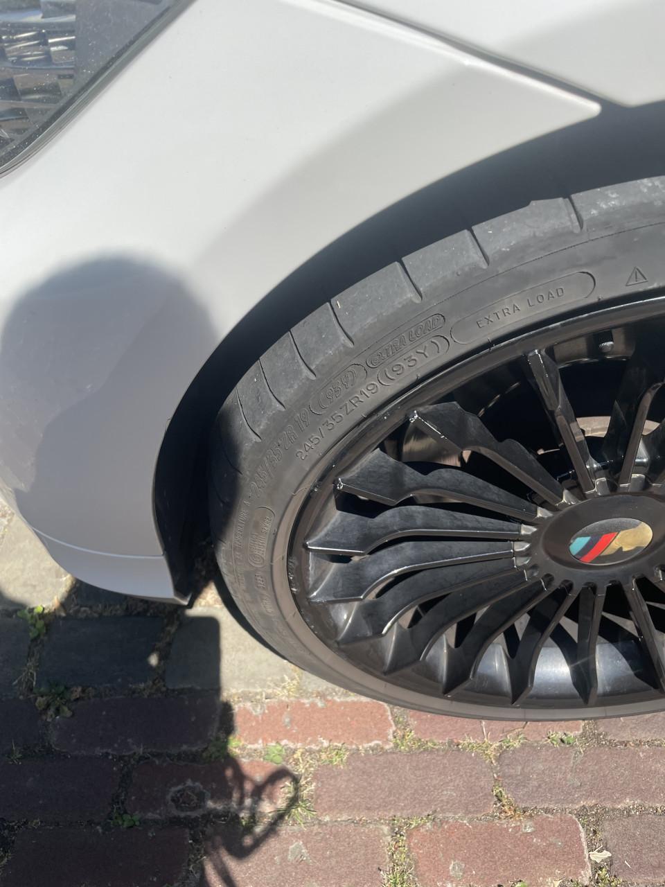 Bmw banden en velgen 19"