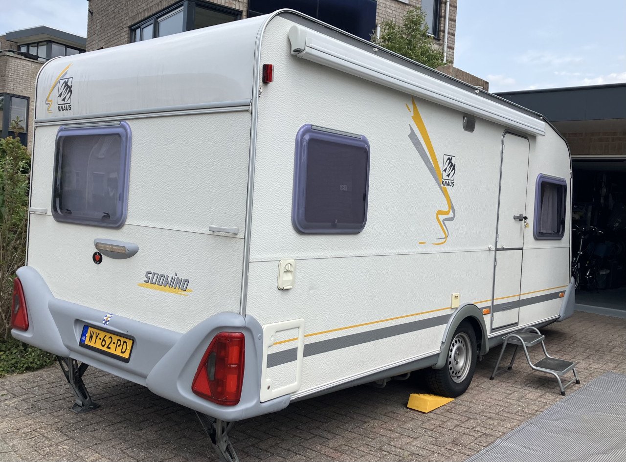Te koop Knaus Sudwind fu450 in prima staat.