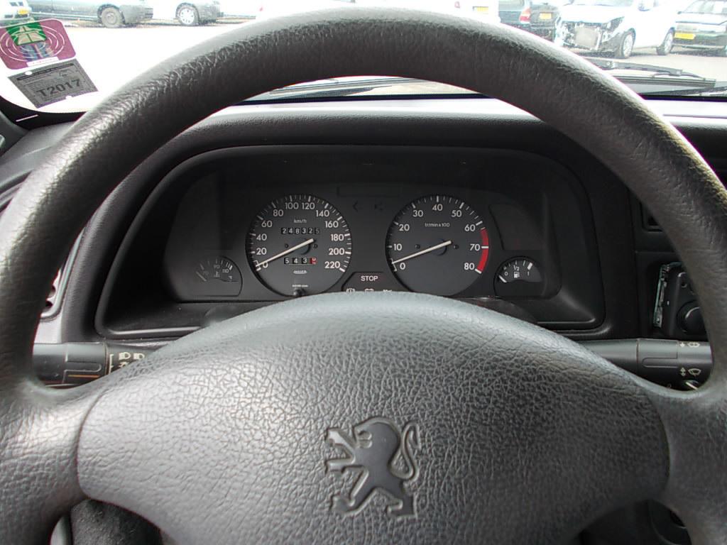 Peugeot 306 cabriolet 1.8 cabriolet, nw. cabrio kap, nette auto