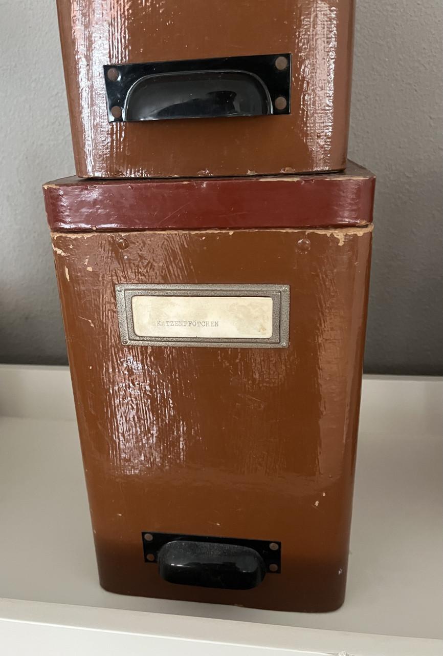 Antieke apothekers containers.