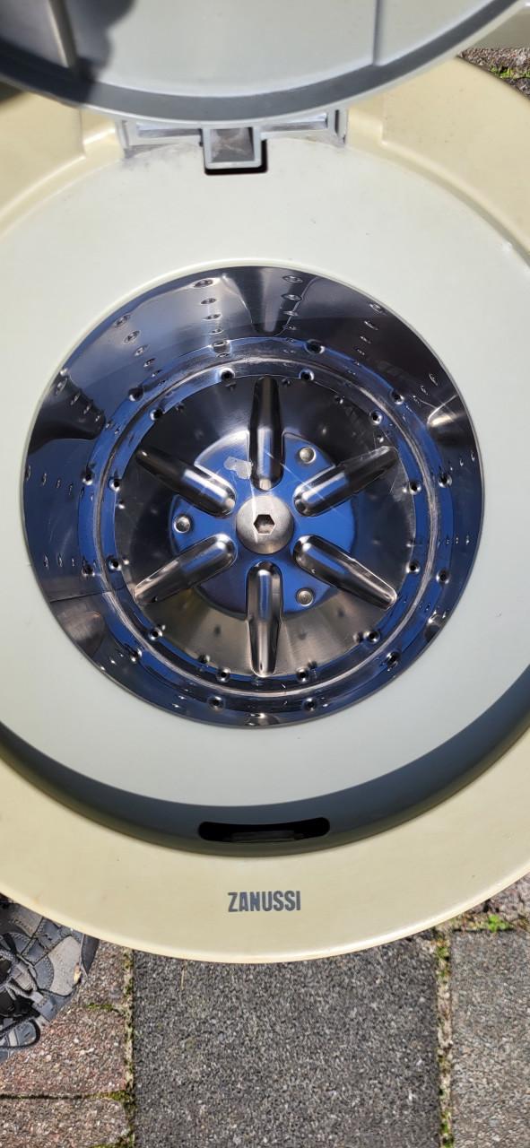 Centrifuge